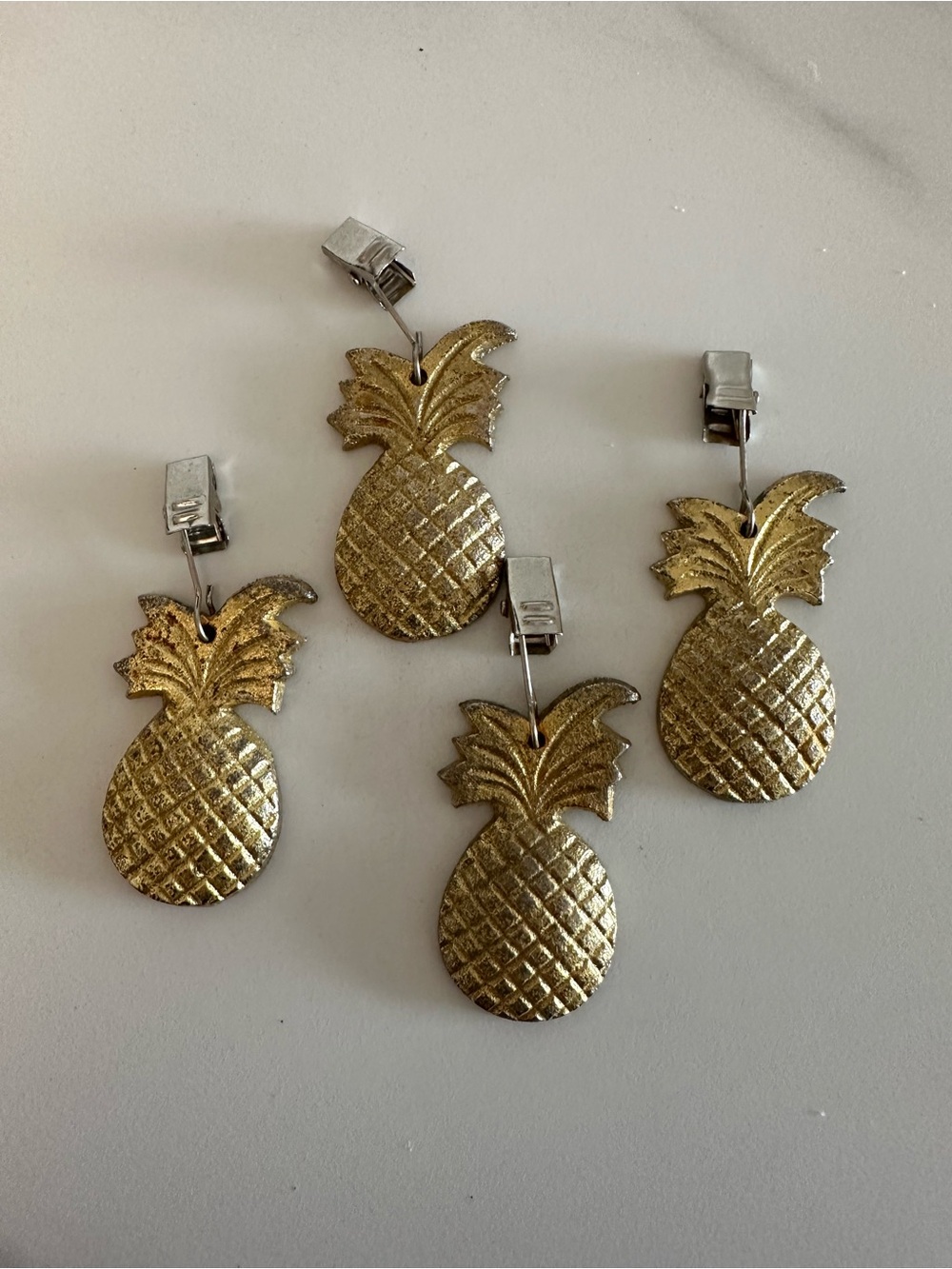 Vintage Cast Metal Gold Colored Pineapple Clip-On Tablecloth/Curtain Weights (4)